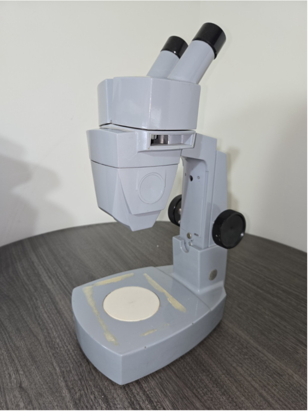 American Optical Corp Microscope Model 41 10/20